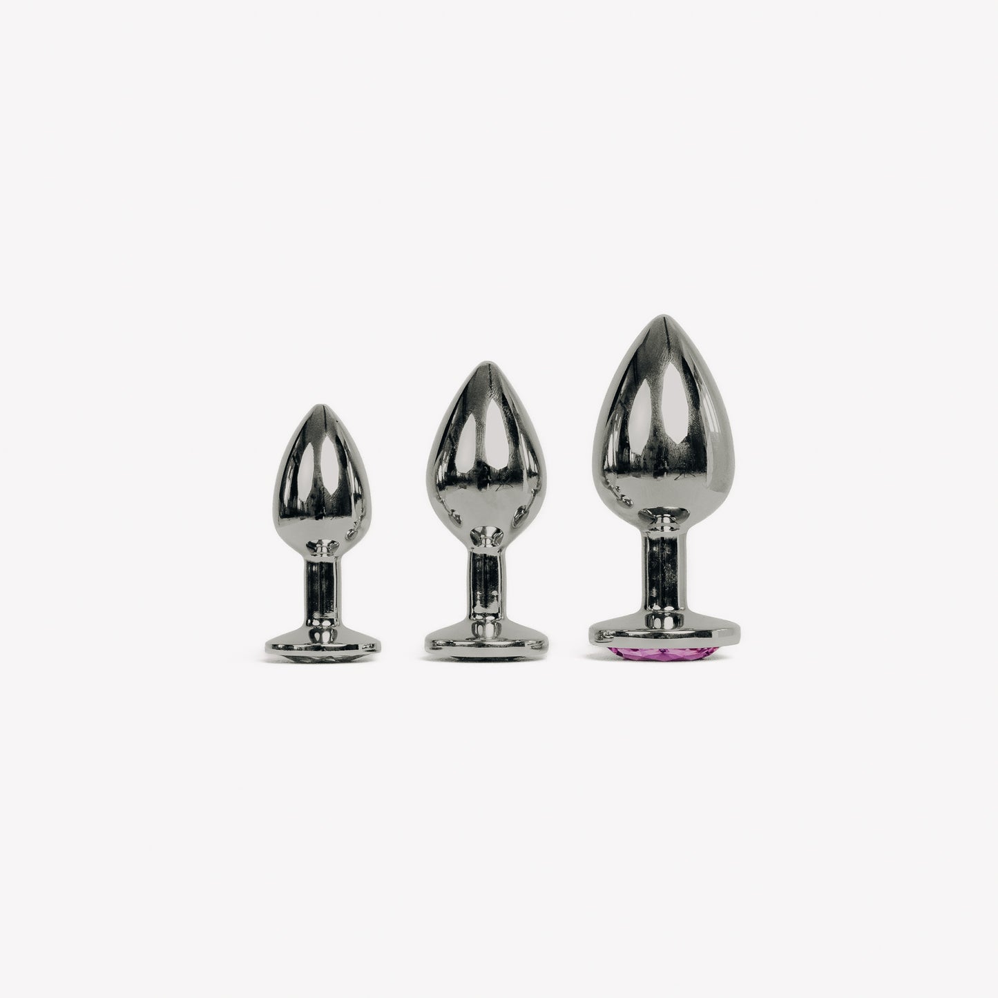 ANÁLNY KOLÍK METÁL porovnanie veľkosti