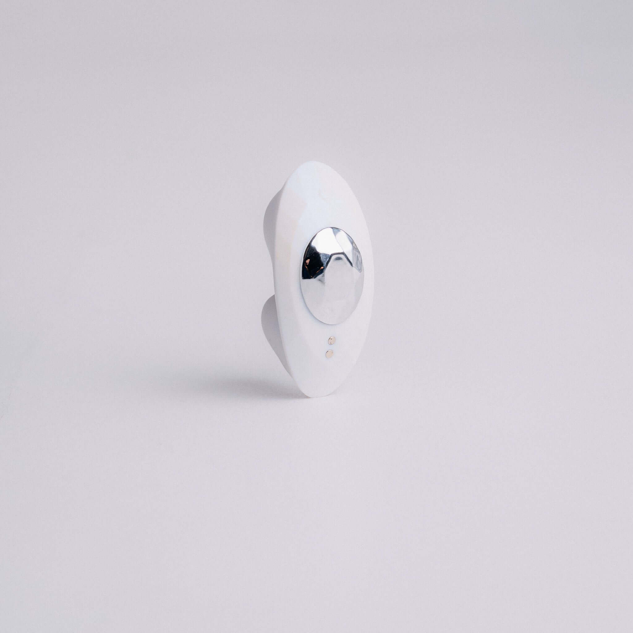 Vibrator to use in public places